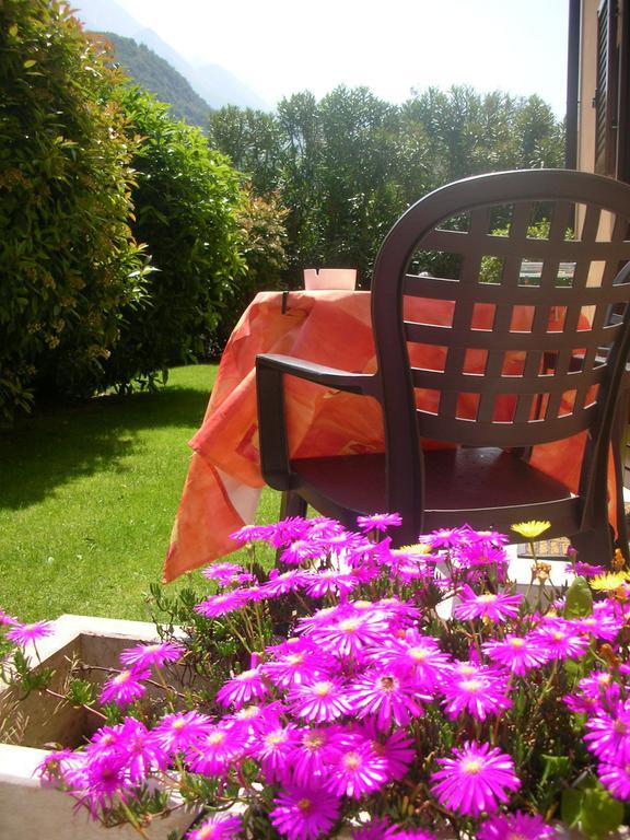 Hotel Villa Nadia Малчезине Екстериор снимка